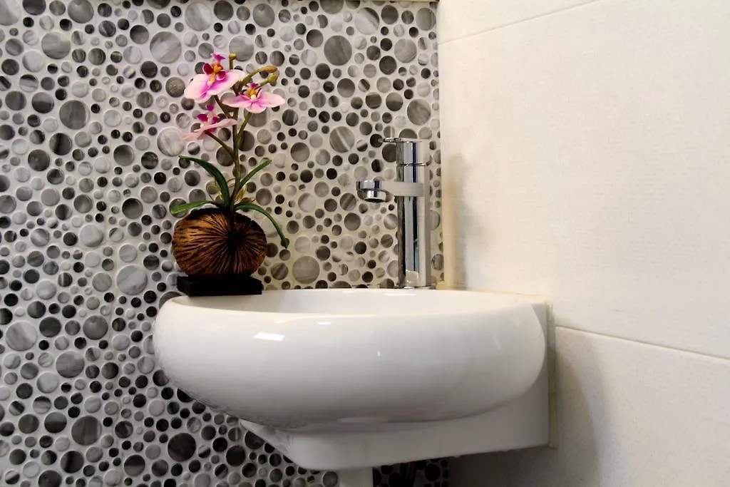 Melaka Downtown Guesthouse Apartment 0*, Malacca מלזיה
