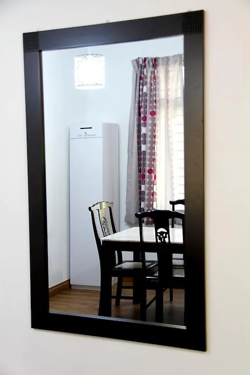 Melaka Downtown Guesthouse Apartment 0*, Malacca